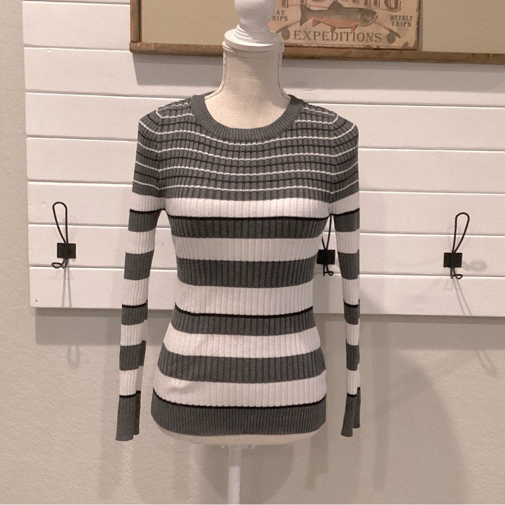 L.A Knit Collection Sweater